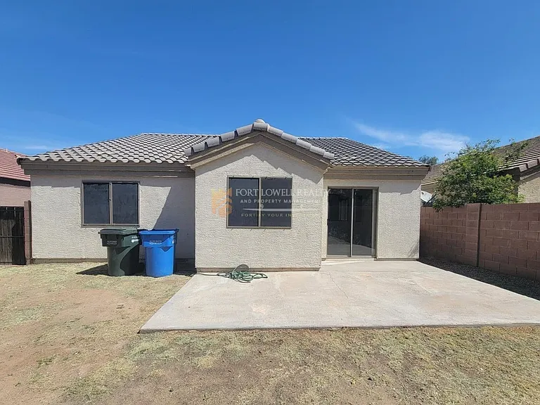 3133 W Huntington Dr — Photo 14