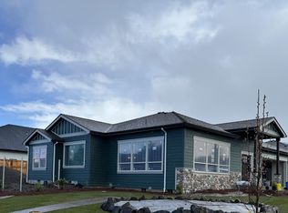 3223 Obsidian Ridge Way, Medford, OR 97504