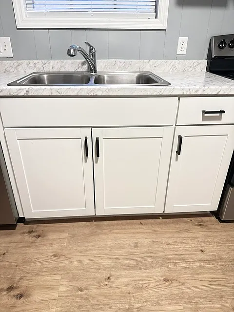 2 bed, $1,000 — Photo 4