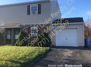 1875 Pineview Dr, York, PA