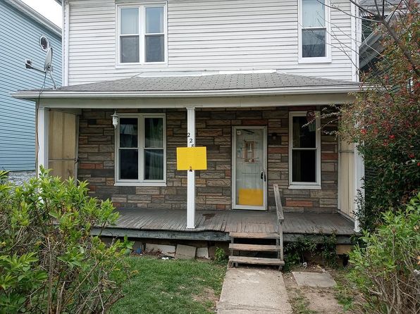 228 Cadwallader St