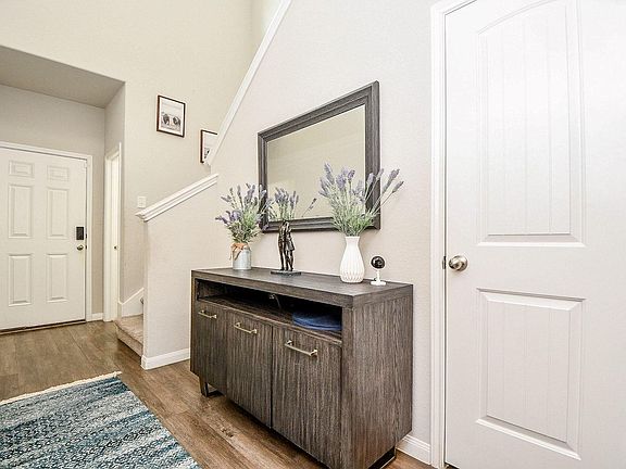 2nd image of 4834 Purple Wisteria Ln