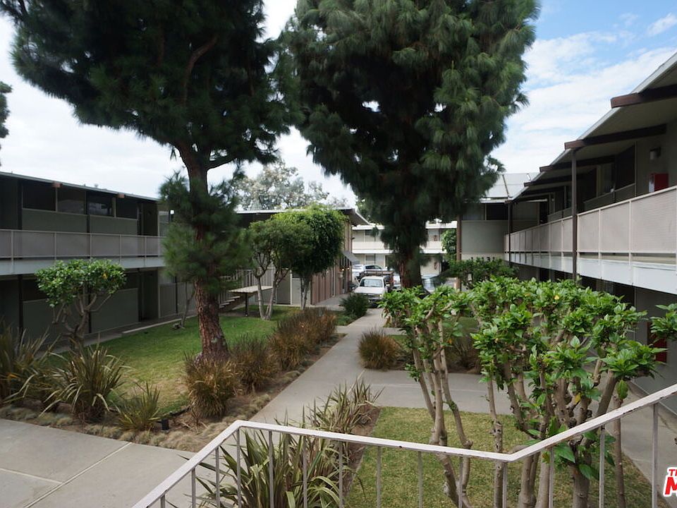 Building Photo 5