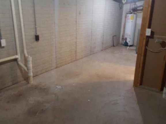 3rd image of 2700 Sawmill Green Dr