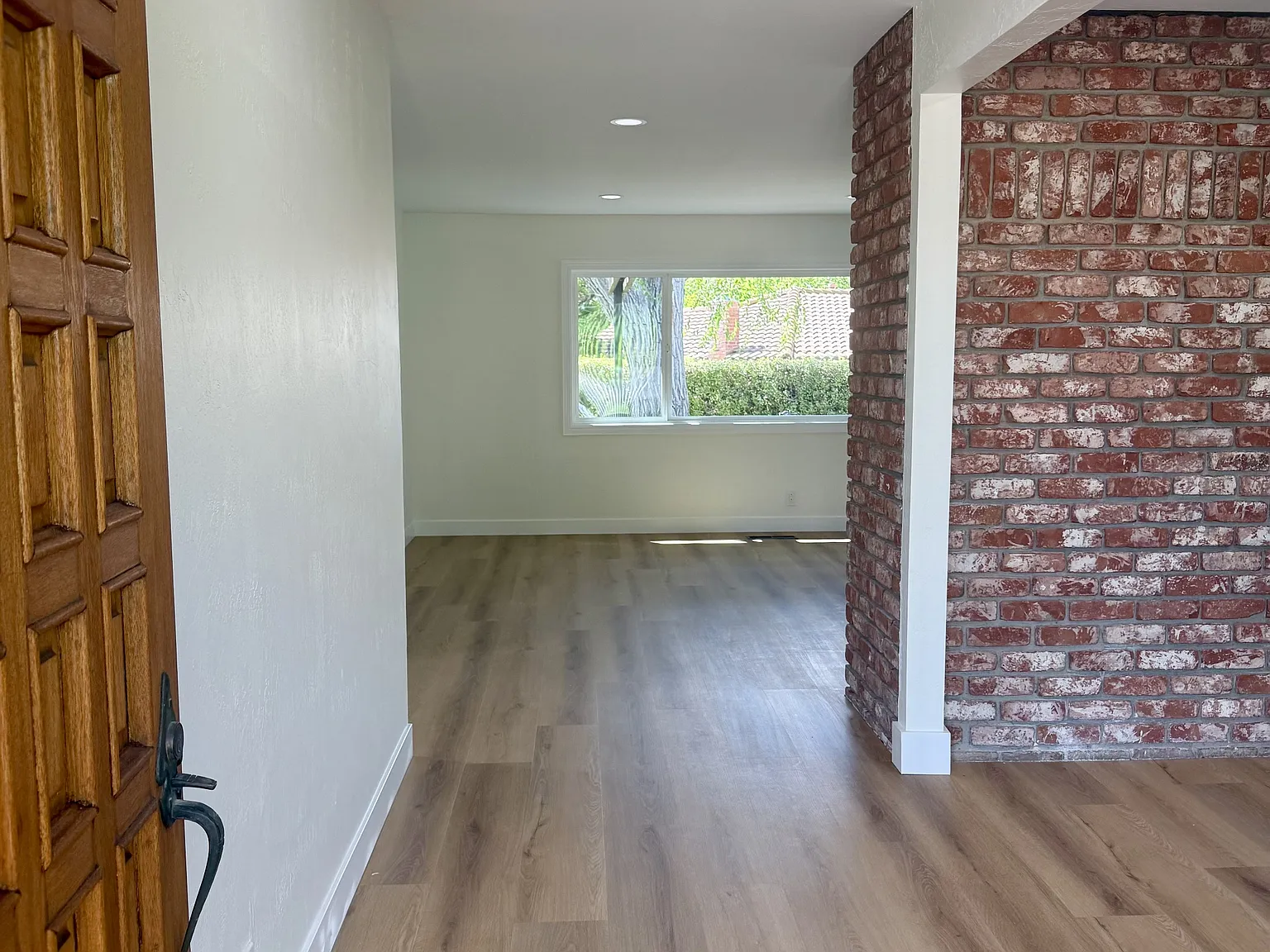 359 Polk Way - 1 — Photo 3