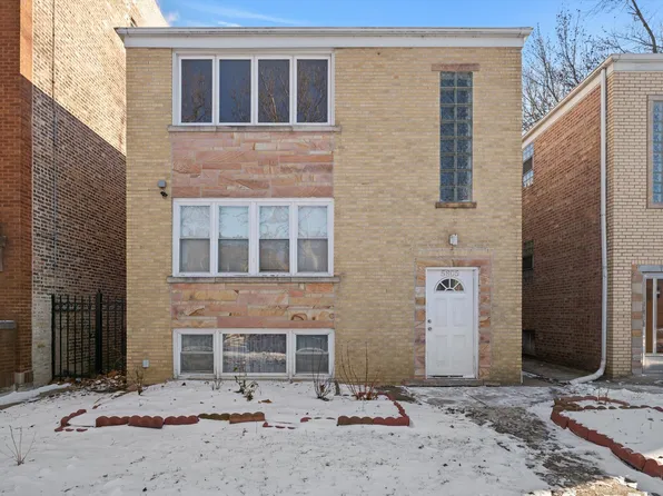 5805 N Artesian Ave, Chicago, IL 60659