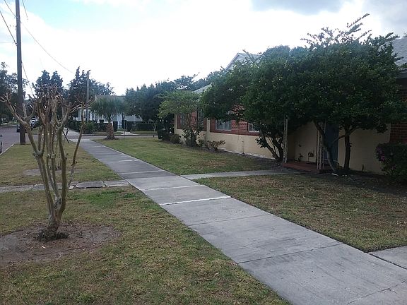 3rd image of 430 N Hyer Ave
