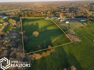 5402 Lake Rd, Ottumwa, IA 52501