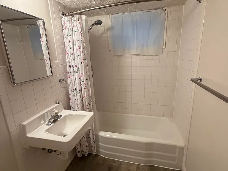 1210 S 25th St #1 — Photo 13
