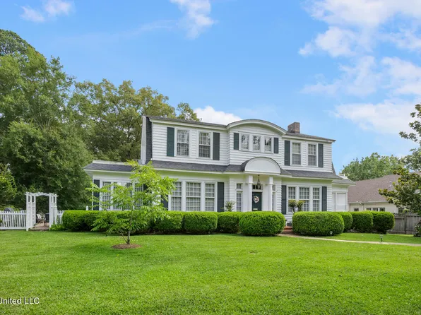 1616 Poplar Blvd, Jackson, MS 39202