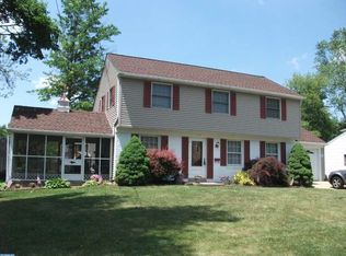 116 Evergreen Rd, Stratford, NJ 08084