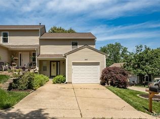 147 Cascade Terrace Dr, Ballwin, MO 63021