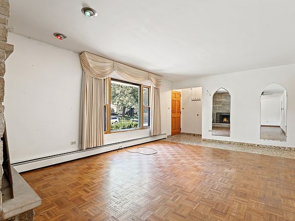 4th image of 9225 S 84th Ave