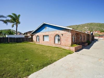 11988 Pepper St, Bloomington, CA, 92316