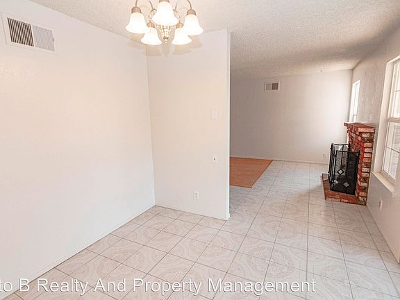 5th image of 157 Sierra Vista Pl
