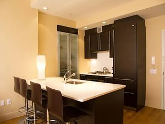 Rented by Douglas Elliman | media 35