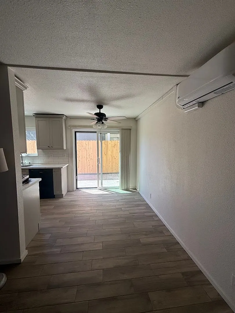 1211 E Appleton St, Long Beach — Photo 4