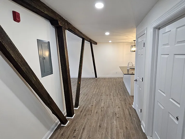 406 Main St #2 — Photo 15