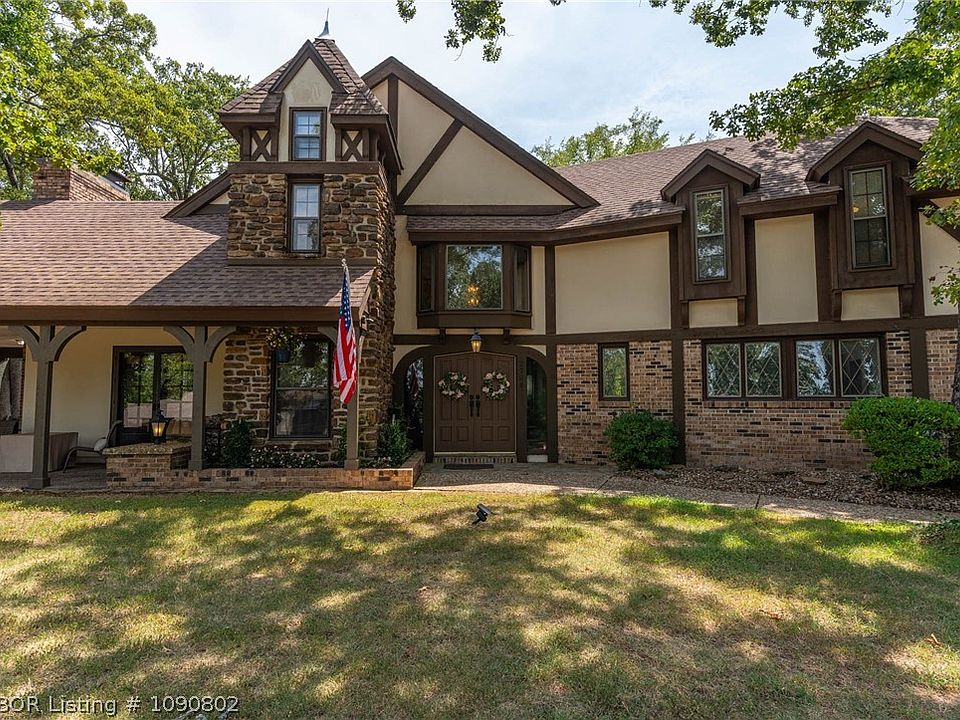 1st image of 2708 Heather Oaks Way