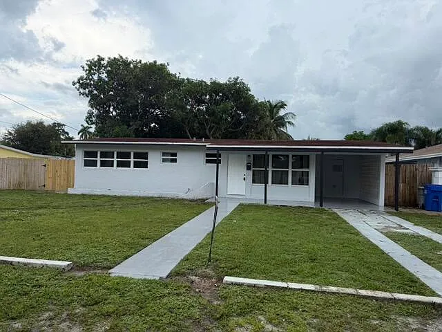 3 bed, 2.0 bath, 1445 sqft, $2,750 — Photo 2