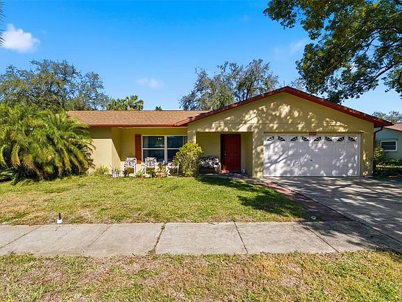 2nd image of 8035 Gleneagle Dr