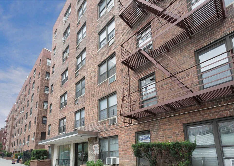 1st image of 143-30 Roosevelt Ave Unit 7L