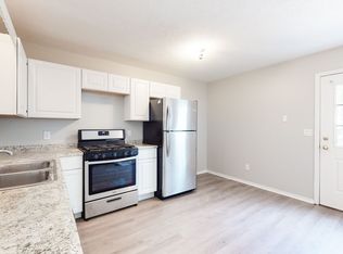 705 Golfcrest Rd N #6, Normal, IL 61761