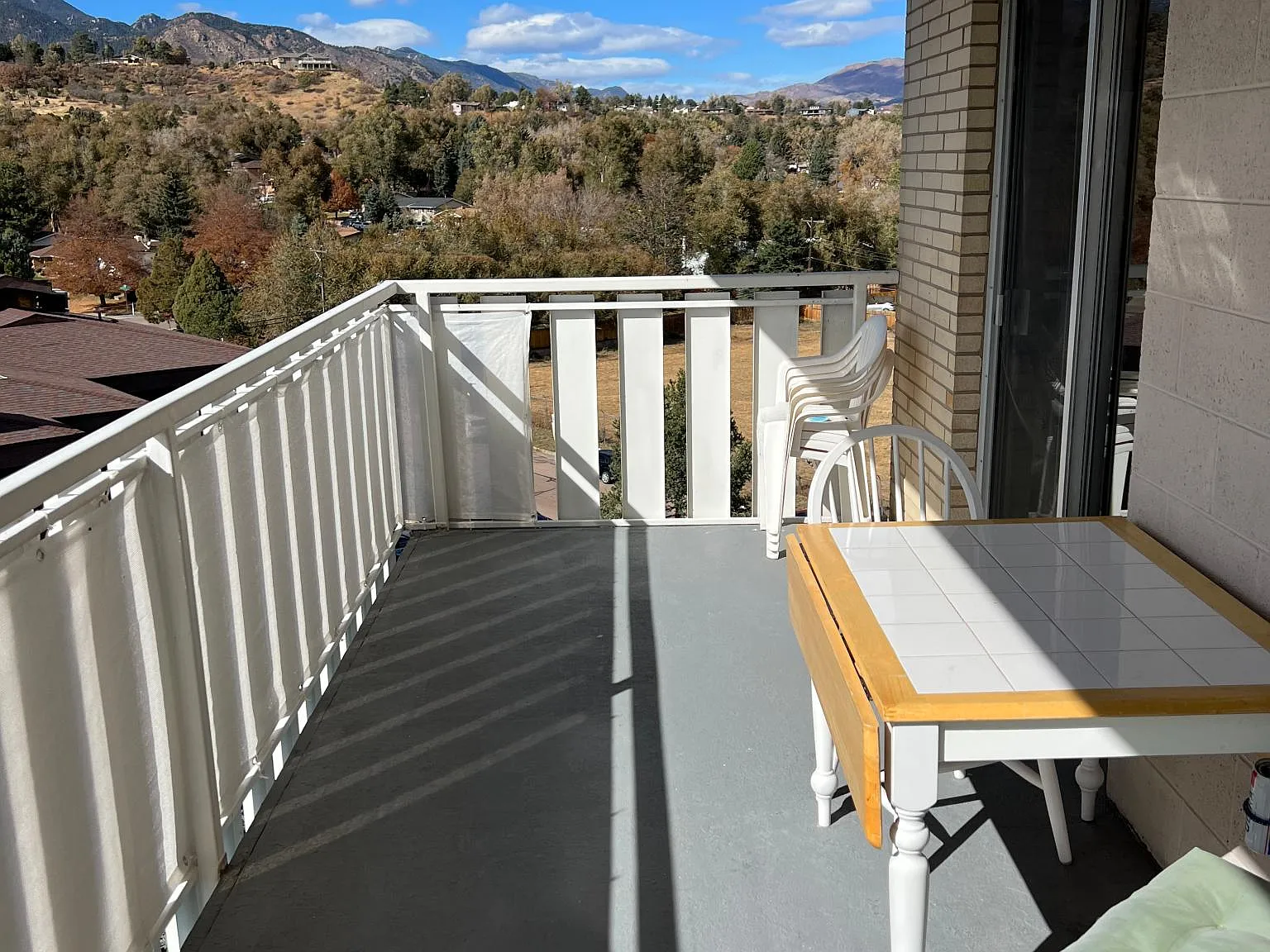 900 Saturn Dr — Photo 4