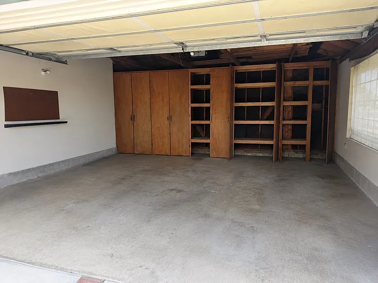 15413 Talbot Dr — Photo 18