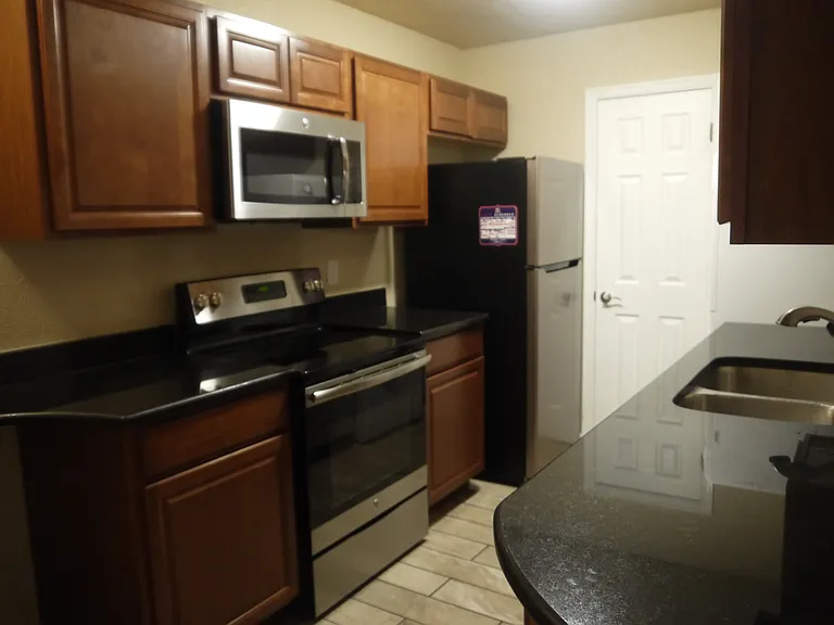 11316 Park Central Pl #C — Photo 7