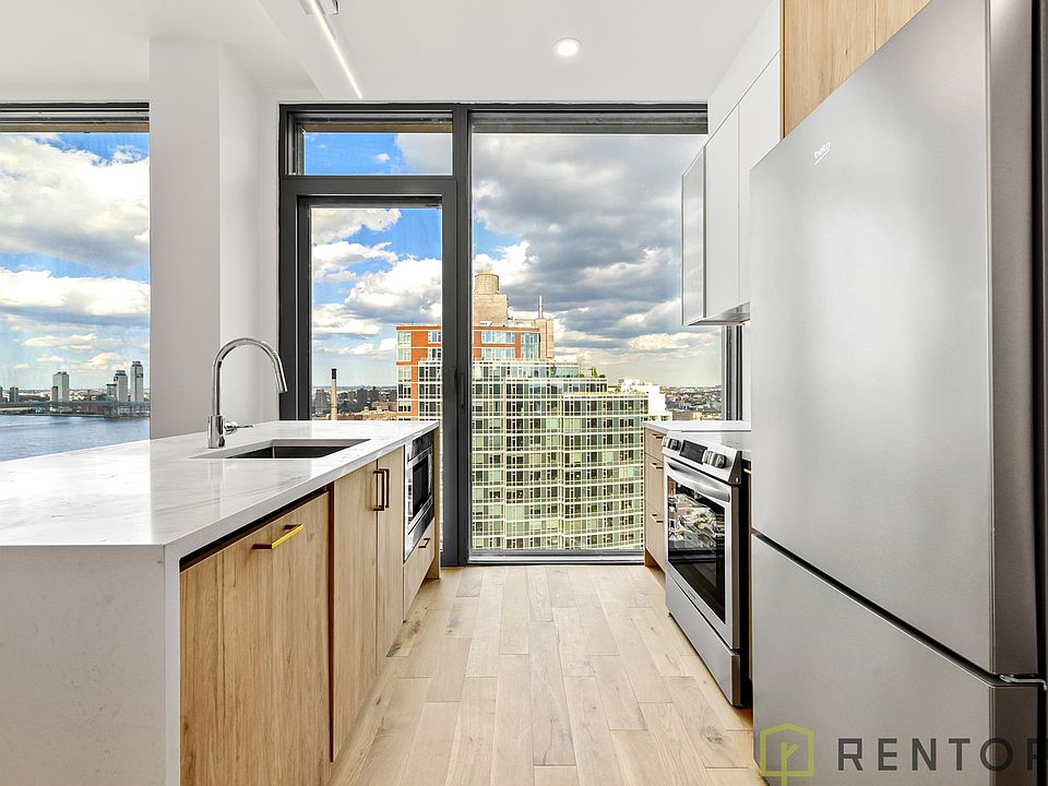 1st image of 69 Adams St #25D