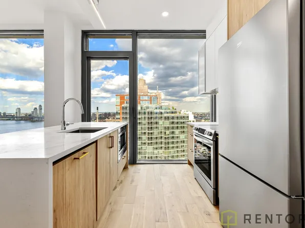 69 Adams St, Brooklyn, NY