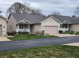 2709 Kitty Hawk Cir, Midland, MI 48642