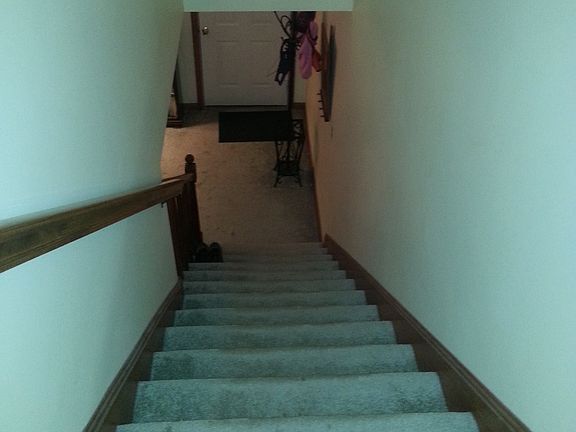 5th image of 42 Lafayette Ave