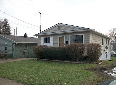 4th image of 1066 Columbus Ave
