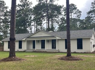 323 Dunedin Dr, Thomasville, GA 31792