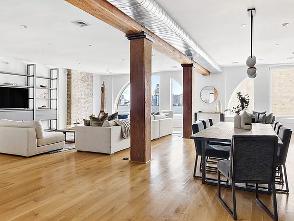 3rd image of 481 Washington St #6S