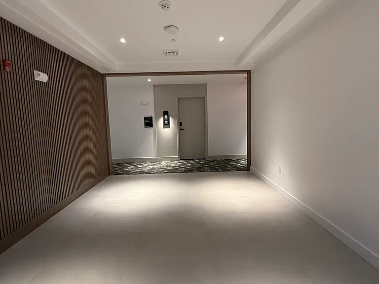 199A Gardner St #U205 — Photo 8