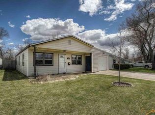 2116 Birch Ave, Rapid City, SD 57701