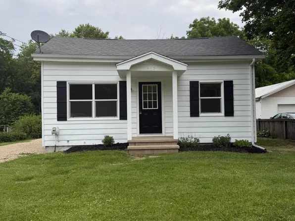 425 Sumpter St, Charlotte, MI 48813