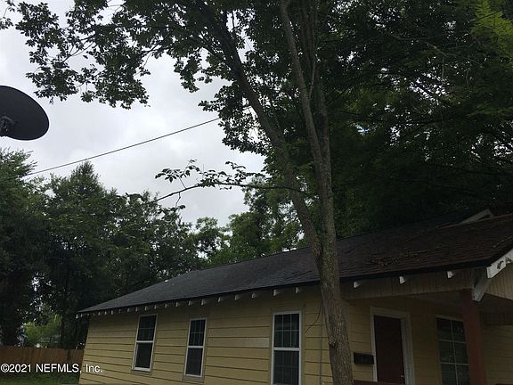 4th image of 1728 W 6th St