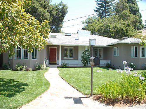 Ideal Central Menlo Park location
