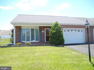 121 Southern Oak Dr, Hagerstown, MD 21740