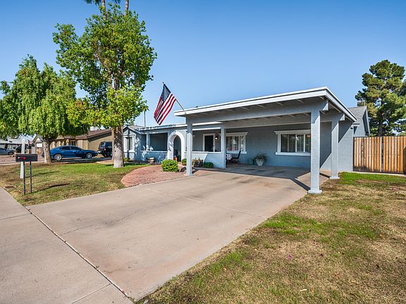 2nd image of 4028 E Ludlow Dr