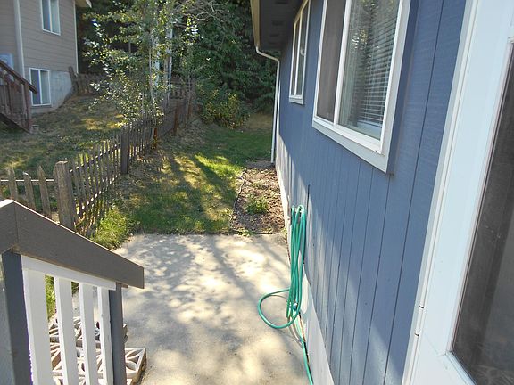 4th image of 929 Vandal Dr