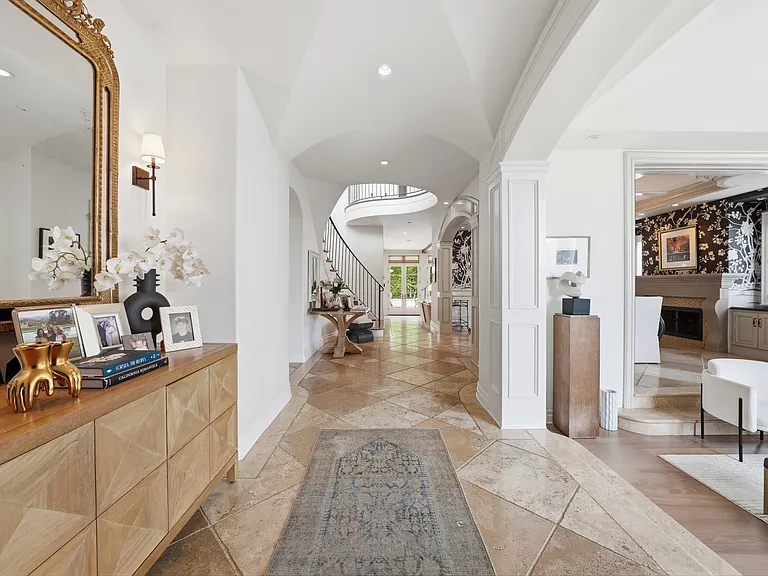 108 S Poinsettia Ave — Photo 30