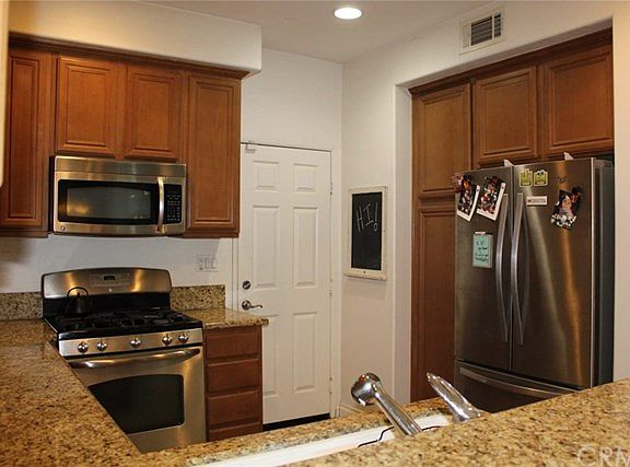 3rd image of 14585 Longwood Ave