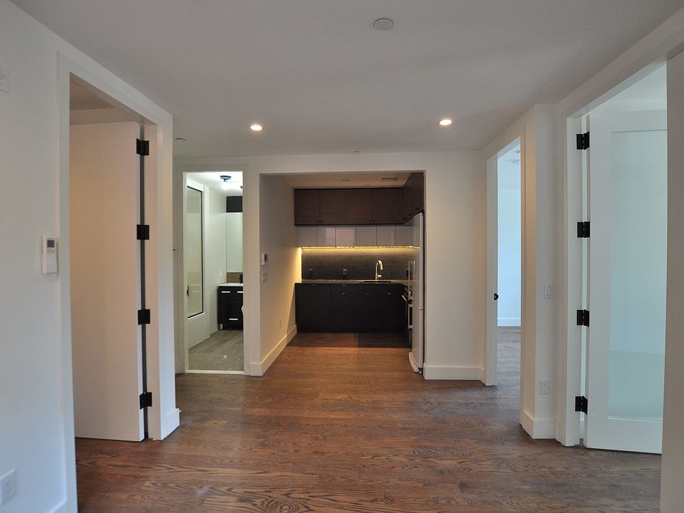 1st image of 161 Winthrop St #4V