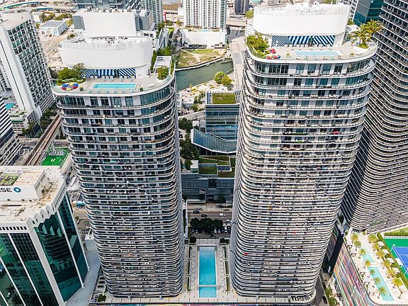 3rd image of 55 SW 9th St #1109