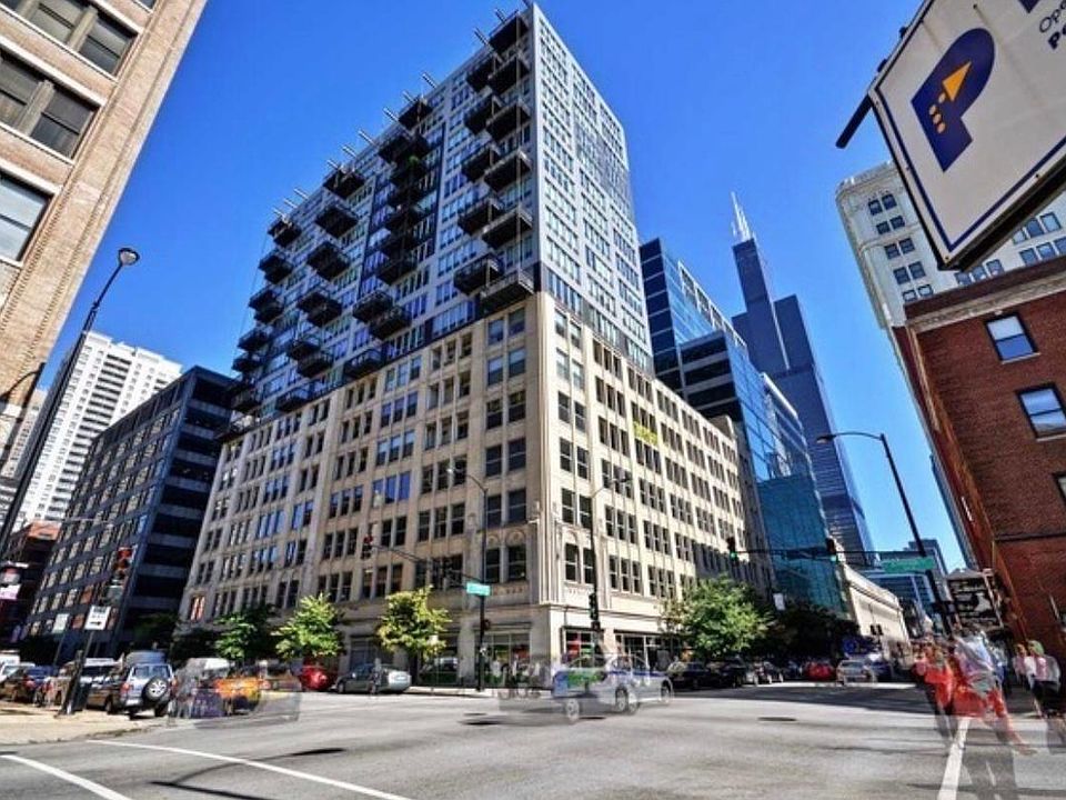 1st image of 565 W Quincy St #1001